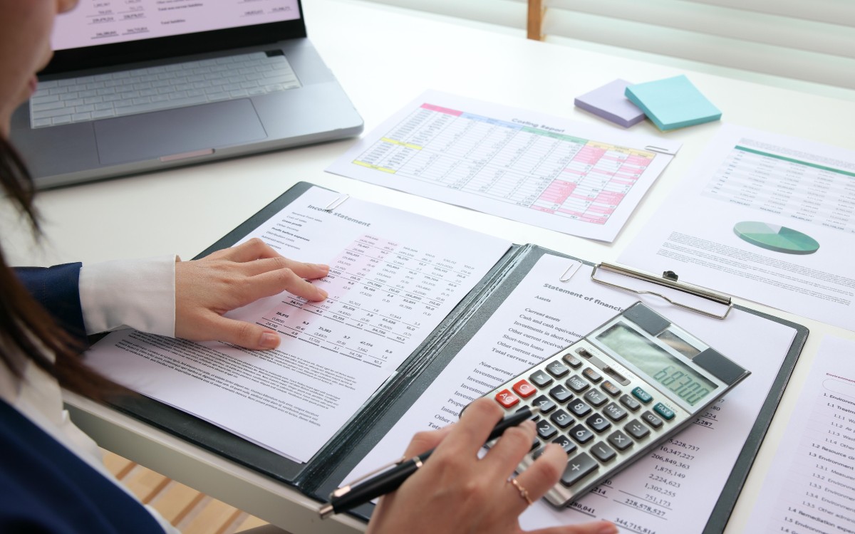 10 Things to Consider Before Making an Investment